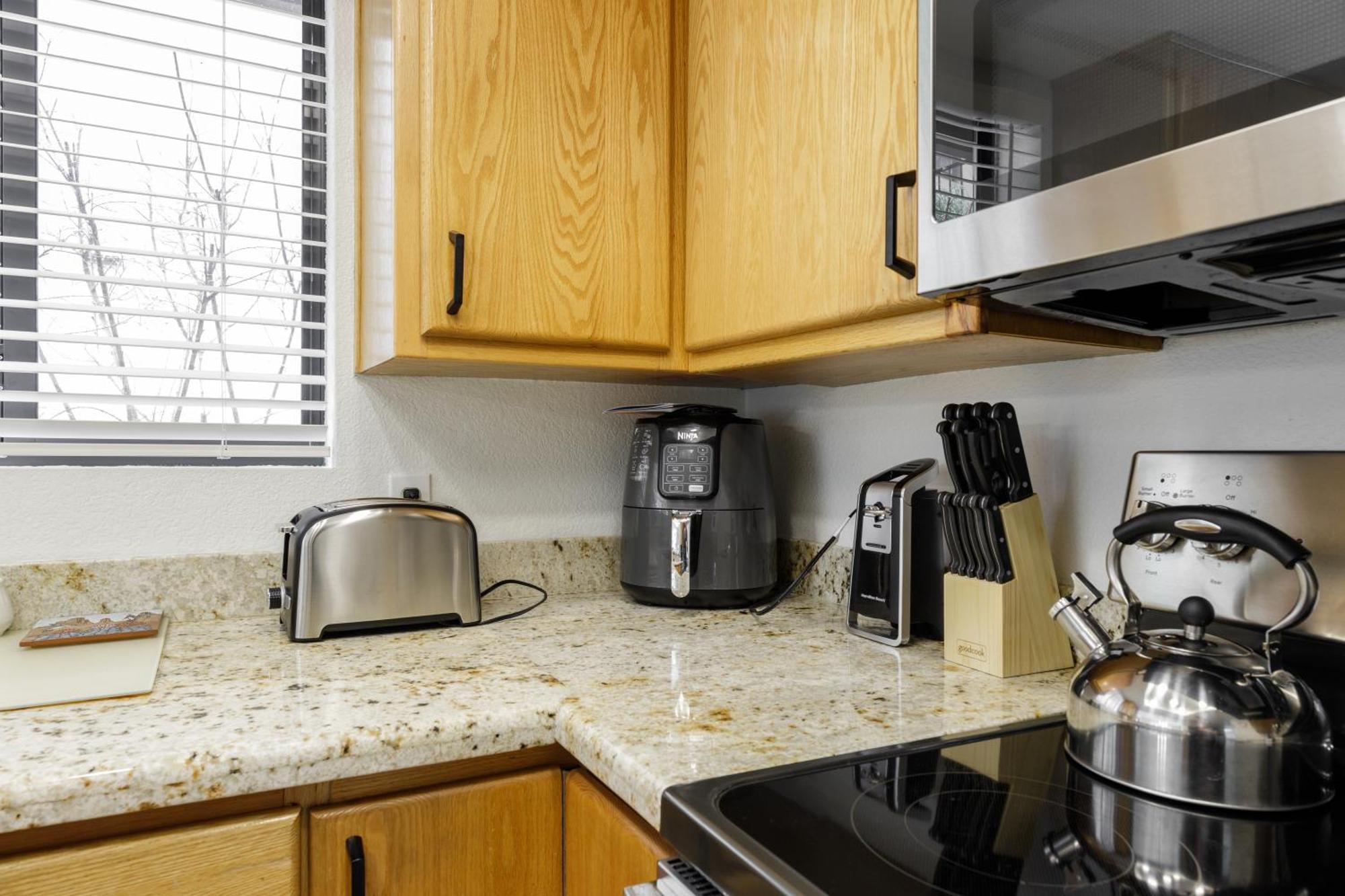 Stylish Townhome On Golf Course Red Rock View Holiday home *